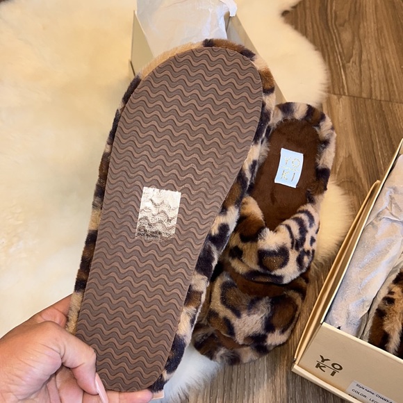 Leopard sandal/slippers - Picture 5 of 6